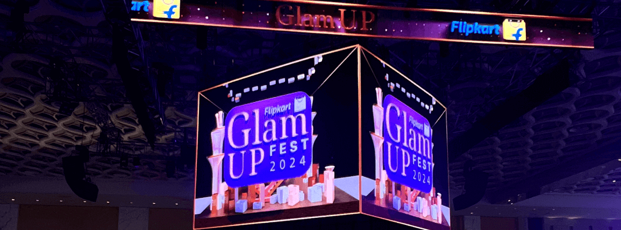 Corporate Event Stage Design | Virtual Reality Event Experts 